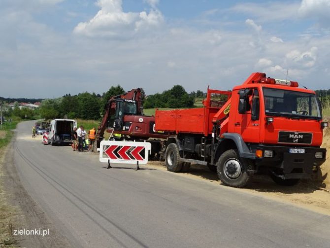 Ciąg dla pieszych i&nbsp;rowerzystów w&nbsp;Węgrzcach – co&nbsp;dalej?