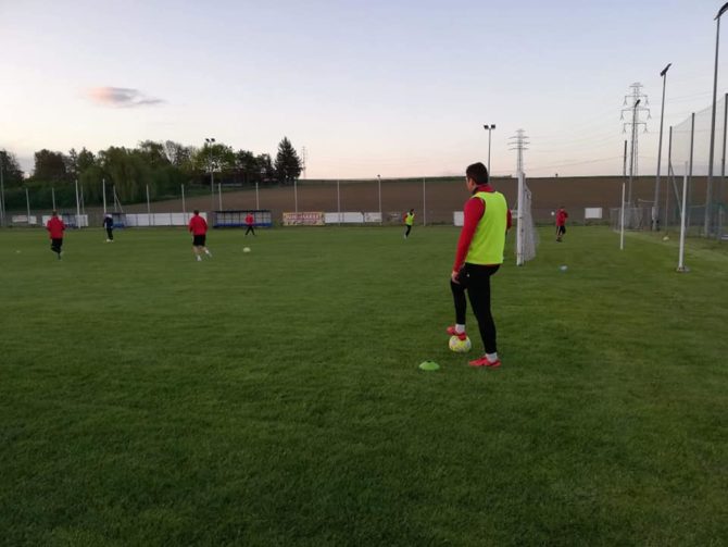 TS&nbsp;Węgrzce wznawia treningi