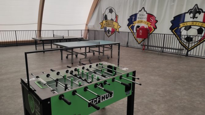 Można bezpłatnie korzystać z&nbsp;piłkarzyków i&nbsp;stołów do&nbsp;tenisa w&nbsp;hali TS&nbsp;Węgrzce