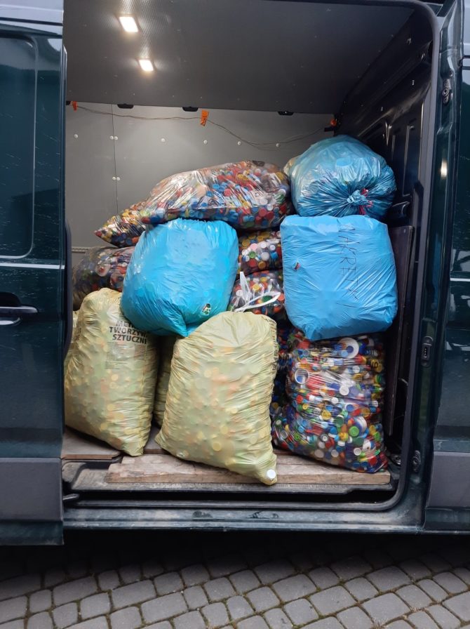 Podsumowanie akcji zbierania nakrętek i&nbsp;zachęta do&nbsp;kolejnych zbiórek