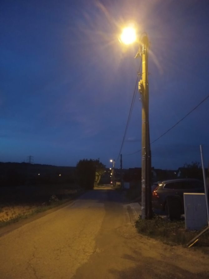 Wzdłuż ulicy C3 zaświeciły lampy!