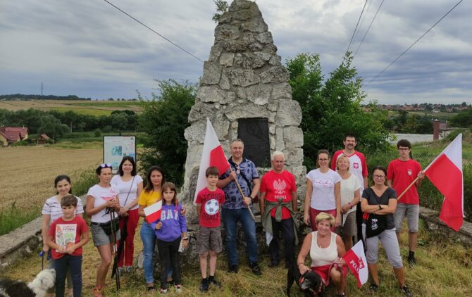 Narodowy Dzień Pamięci Powstania Warszawskiego – marsz patriotyczny w&nbsp;Bosutowie
